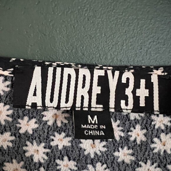 Daisy Print Wrap Mini Dress - Picture 2 of 5